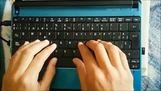 CÓMO ESCRIBIR EN TECLADO SIN VER  SÚPER FÁCIL  FAMA WOW [upl. by Urbannai594]