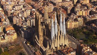 Sagrada Família Visualisation of the Finished Basilica [upl. by Yelsew]