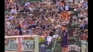 WHEN MARTINA HINGIS LOSE CONTROL  Roland Garros 1999 [upl. by Aztirak113]