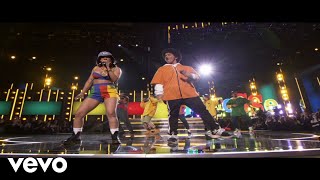 Bruno Mars  Finesse LIVE from the 60th GRAMMYs ® ft Cardi B [upl. by Balsam]