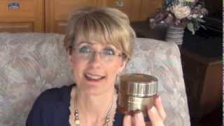 Estee Lauder Revitalising Supreme Global Antiageing creme review [upl. by Valina515]