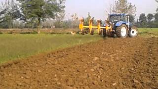 new holland T7060 scarico aperto open pipe [upl. by Latsirk]