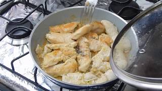 FILÉ DE FRANGO AO MOLHO BRANCO  RECEITAS DA CRIS [upl. by Yrahk]