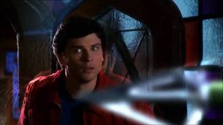 Smallville Music VideoHDStrongerKanye West [upl. by Macdonald679]