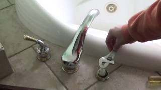 How to turn off a faucet that keeps running [upl. by Ulberto]