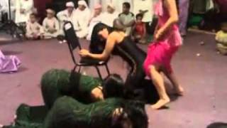 Malayah معلايه‎ Arabic Dance at a Wedding [upl. by Sieber]