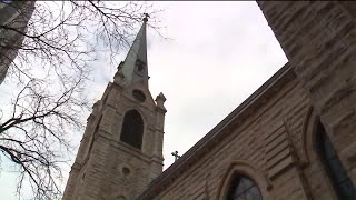 Chicago church bells ring in support of Notre Dame Cathedral [upl. by Carolle]