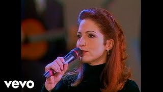 Gloria Estefan  Mas Alla [upl. by Sumerlin]