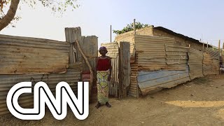 Corrupção em Angola leva população à pobreza extrema  CNN DOMINGO [upl. by Kirimia]