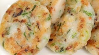 Easy Fried Daikon Mochi Recipe Chinese Turnip Cake  Cooking with Dog [upl. by Oag]