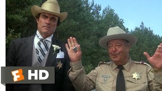 Smokey and the Bandit 510 Movie CLIP  Thats an Attention Getter 1977 HD [upl. by Mayman]