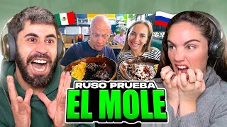 Rusos Prueban el Mejor Mole Oaxaqueño de México y ¡Quedan en Shock 🇲🇽😱 [upl. by Neel]