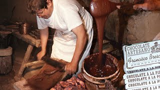 CHOCOLATE artesano del siglo XIX Receta y elaboración tradicional a la piedra  Documental [upl. by Almeeta612]