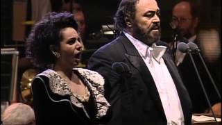 1993 Pavarotti Verdi La Traviata  Brindisi [upl. by Brice]