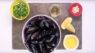 Simple Steamed PEI Mussels [upl. by Essila]