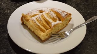 Apfelkuchen aus Hefeteig backen [upl. by Titos315]