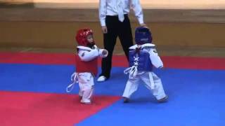 Combat Taekwondo Mignon Enfants [upl. by Becker768]