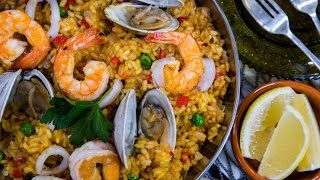 Simple and Tasty Seafood Paella [upl. by Jeffry]