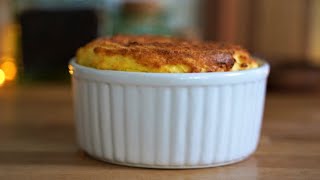 RECETTE du SOUFFLÉ INDIVIDUEL AU FROMAGE FACILE et RAPIDE [upl. by Ilenay]